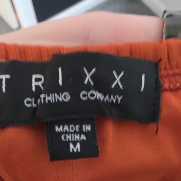 Trixxi Rust Floral Spaghetti-Strap Tie-Waist Mini Dress - Picture 3 of 4